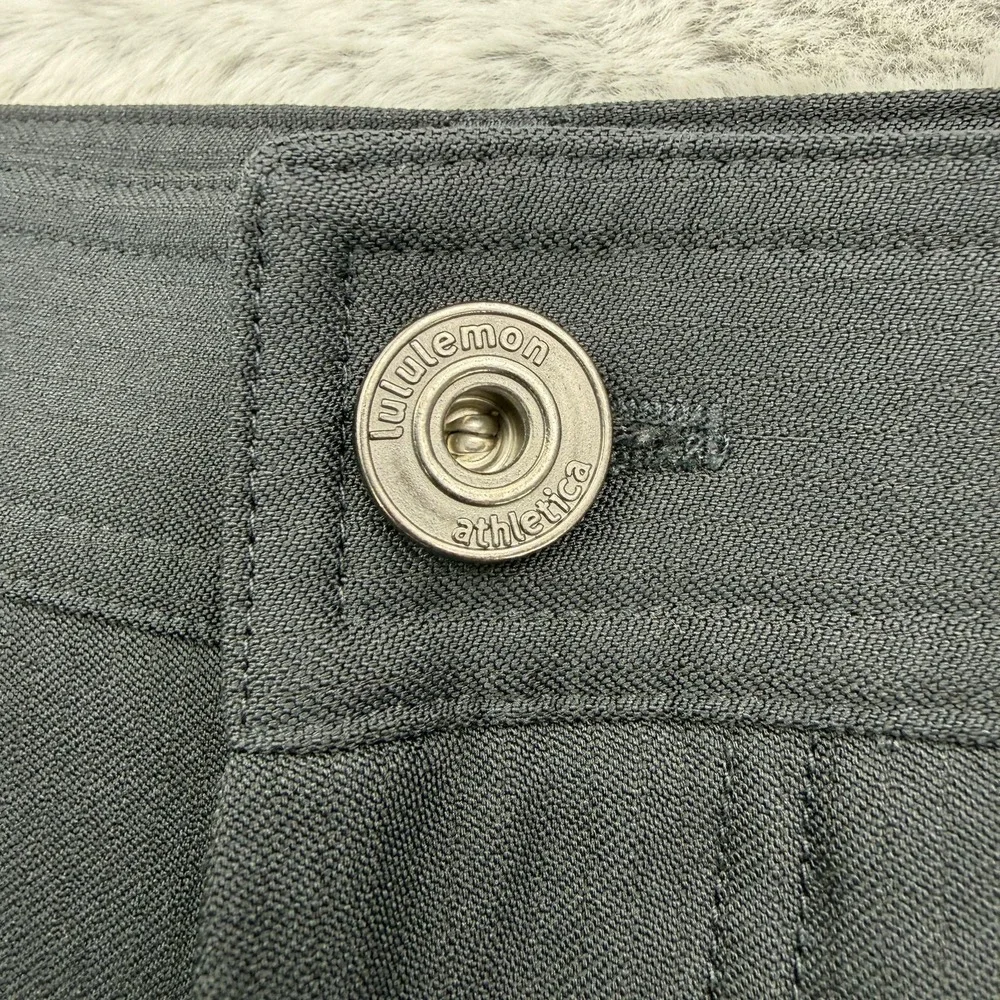Lululemon Shorts Mens 30 Black Cargo Nylon Spandex Stretch Pockets Cadence 9